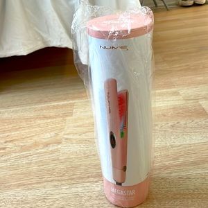 Brand new straightener still in original package